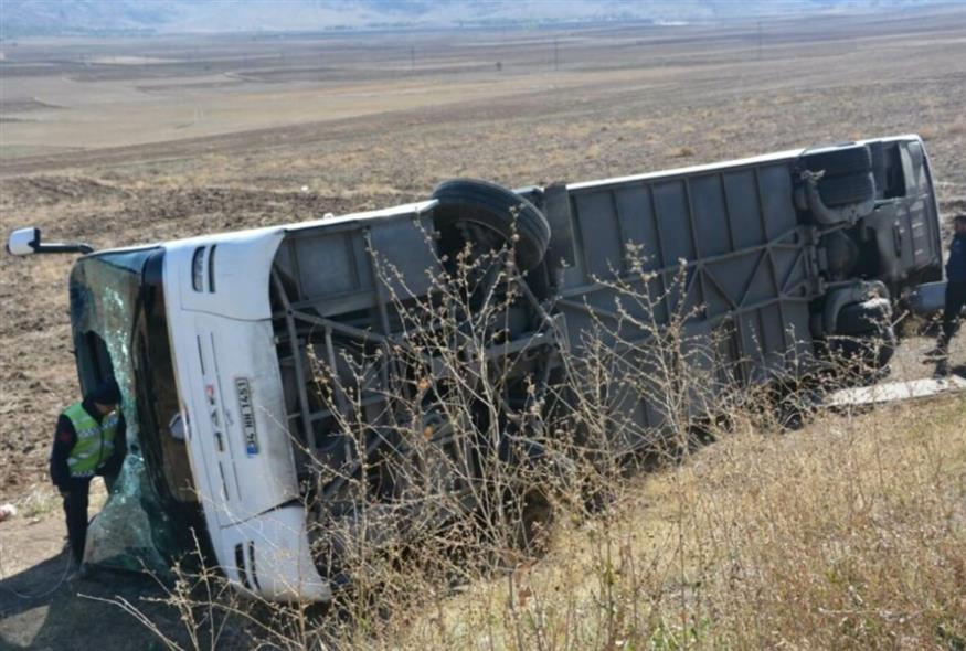 Τραγικό τροχαίο δυστύχημα στην Τουρκία με 6 νεκρούς και 25 τραυματίες