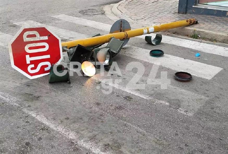 Ατύχημα με φανάρι στα Χανιά υπό την απειλή τροχαίων περιστατικών