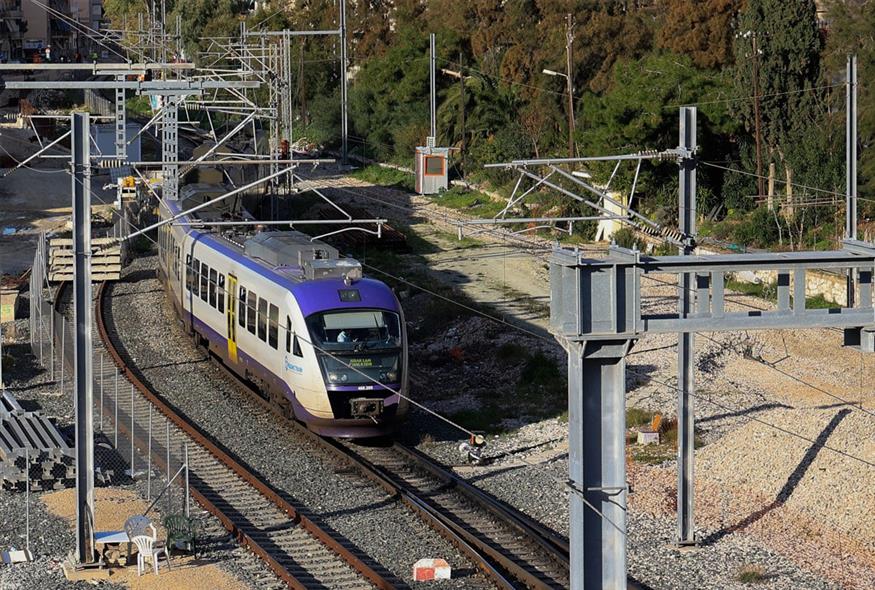 Παρέμβαση Εισαγγελίας για Επικίνδυνο Περιστατικό Προαστιακού στην Αθήνα